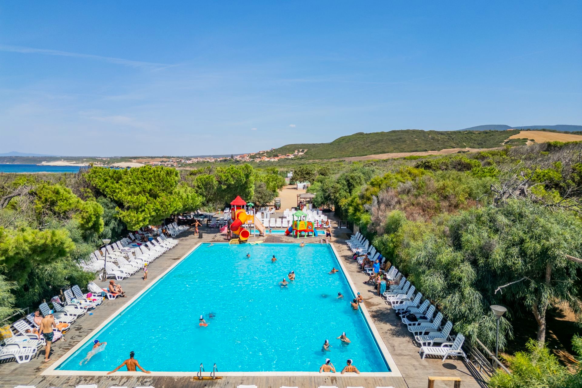 Im hu at Bella Italia Camping Village am Gardasee erwartet dich Komfort und  Entspannung., image size:1920x1280